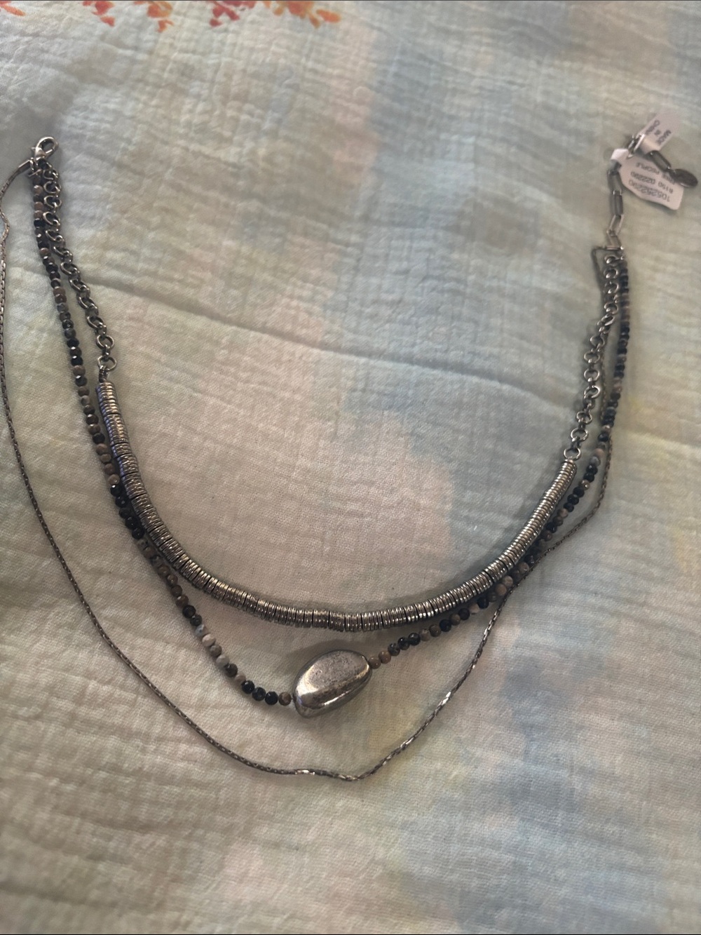 Necklase